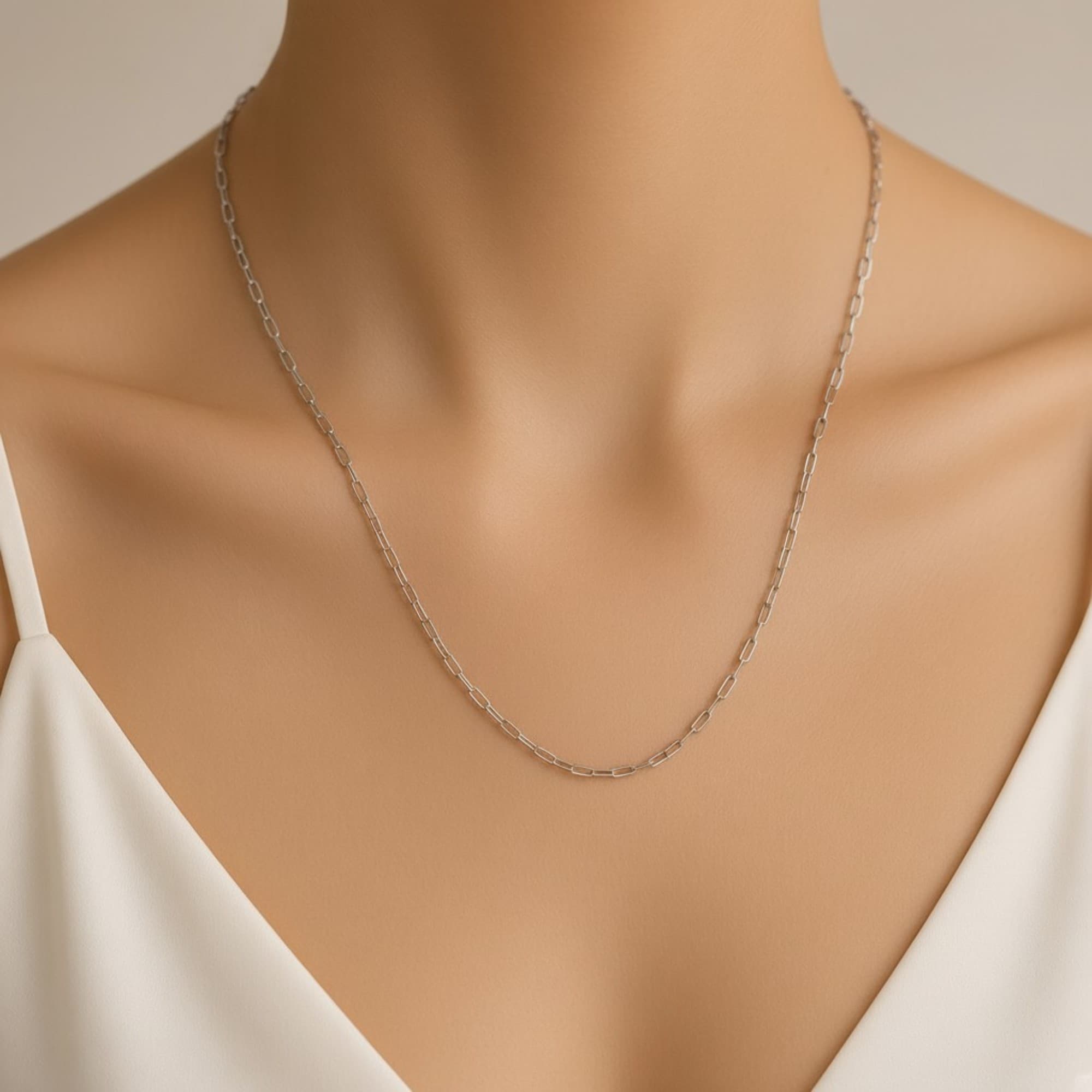 Colar Cartier 2mm Prateado